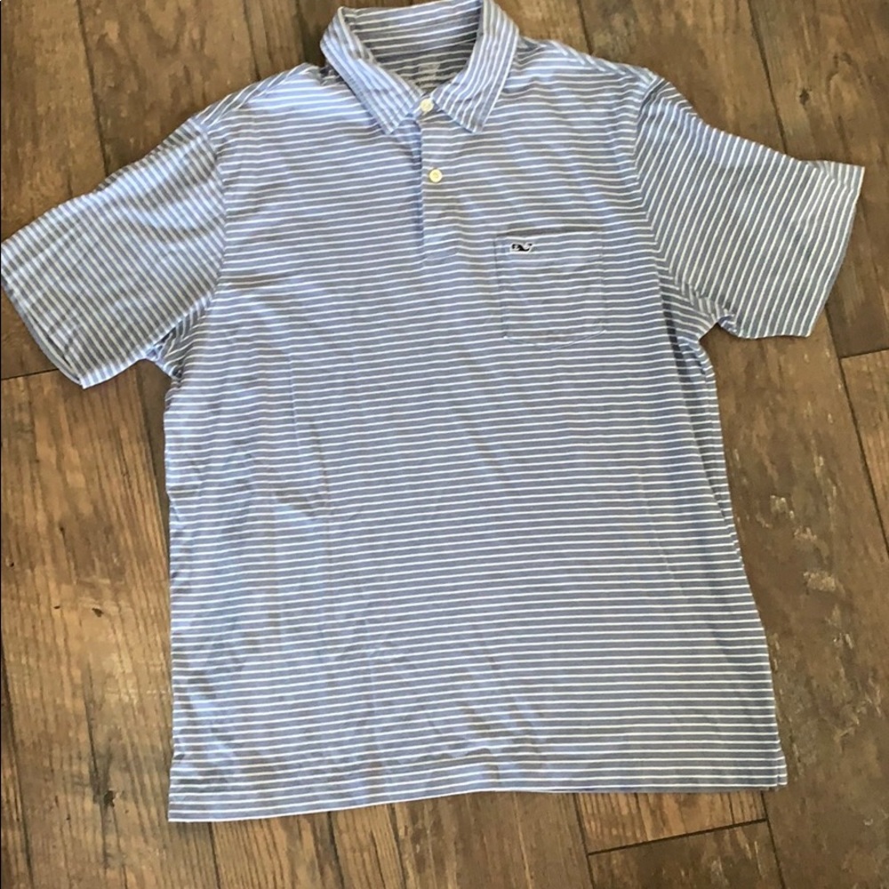 Men’s vineyard Vines short sleeve shirt